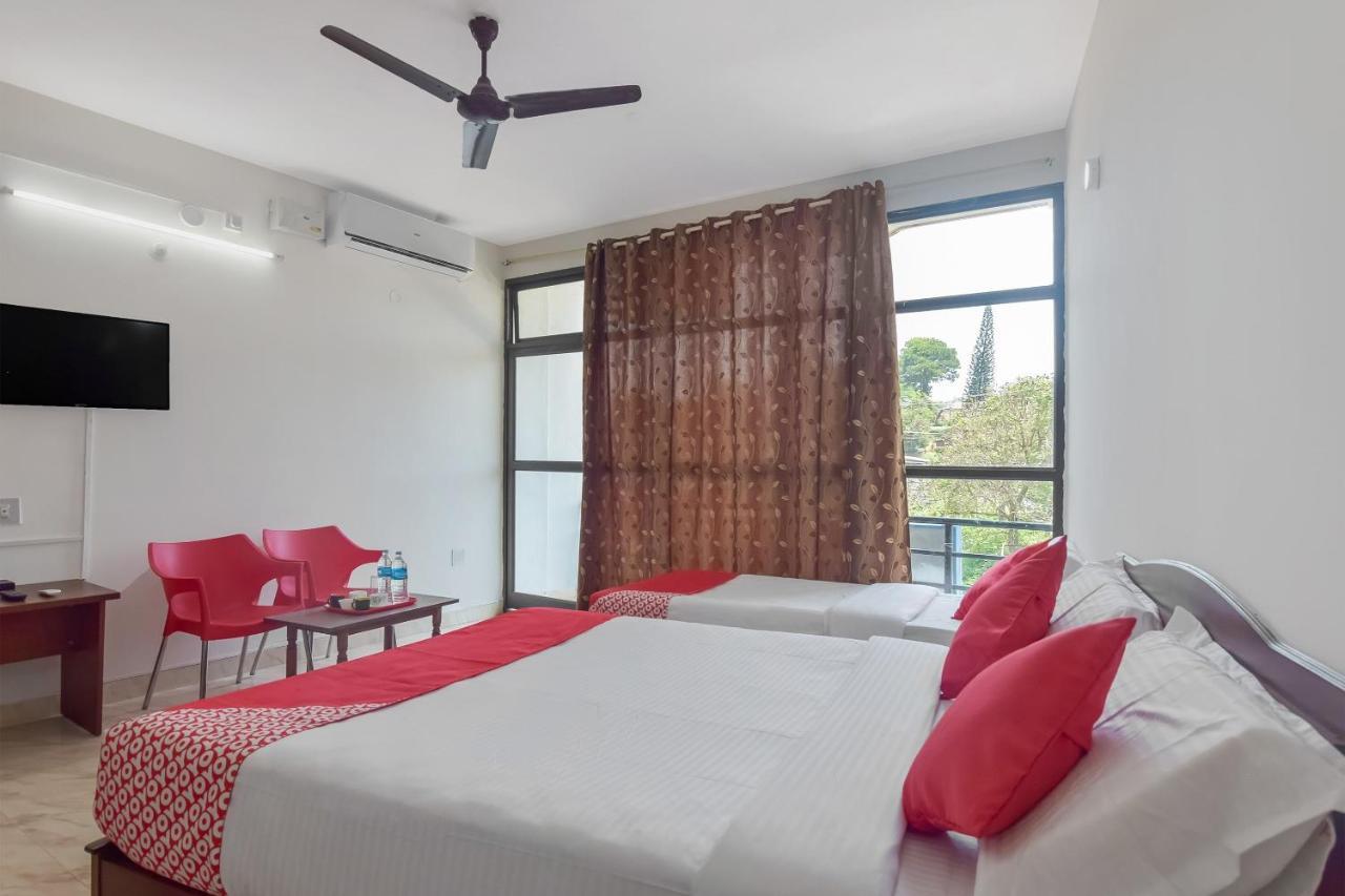 Oyo 13581 Hotel Raj Madikeri Εξωτερικό φωτογραφία